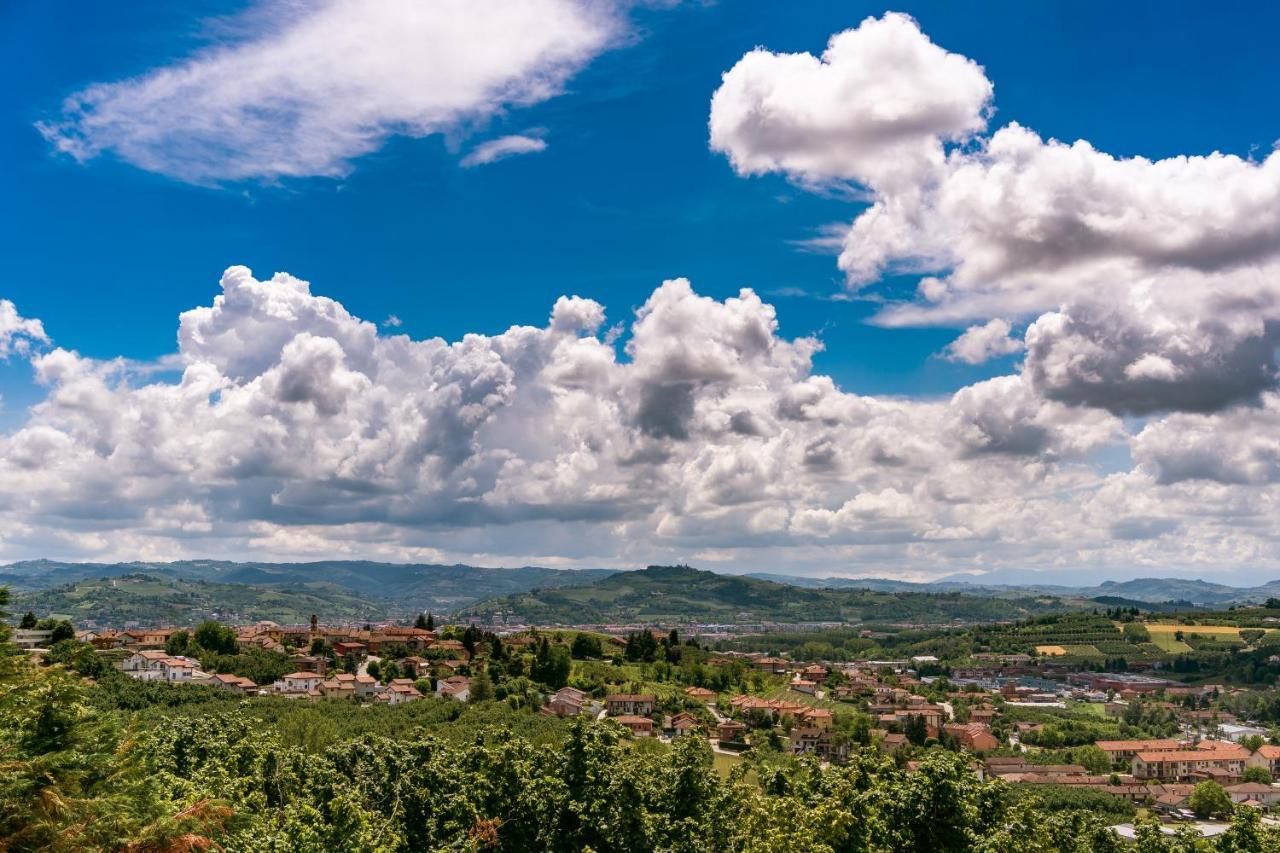 La Madernassa Resort - Casalora Dimora Storica Di Charme Guarene ภายนอก รูปภาพ