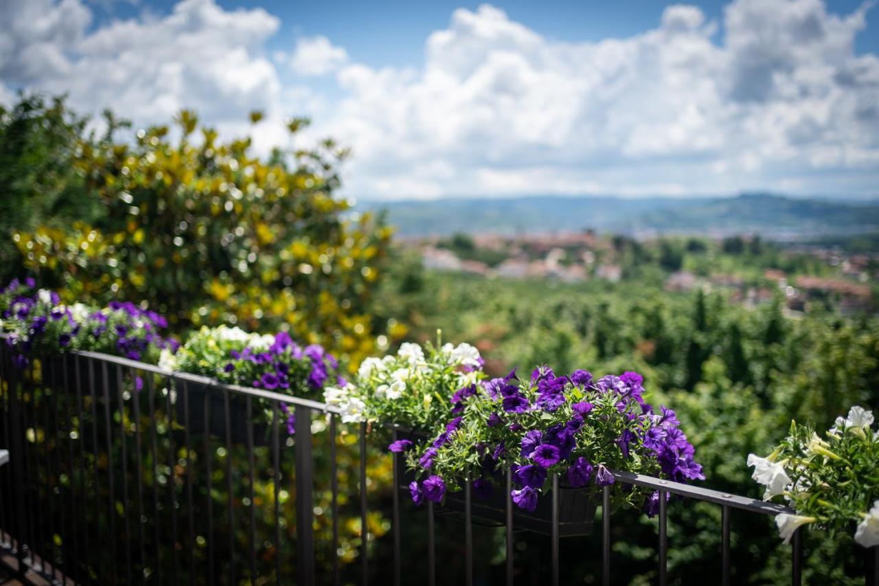 La Madernassa Resort - Casalora Dimora Storica Di Charme Guarene ภายนอก รูปภาพ