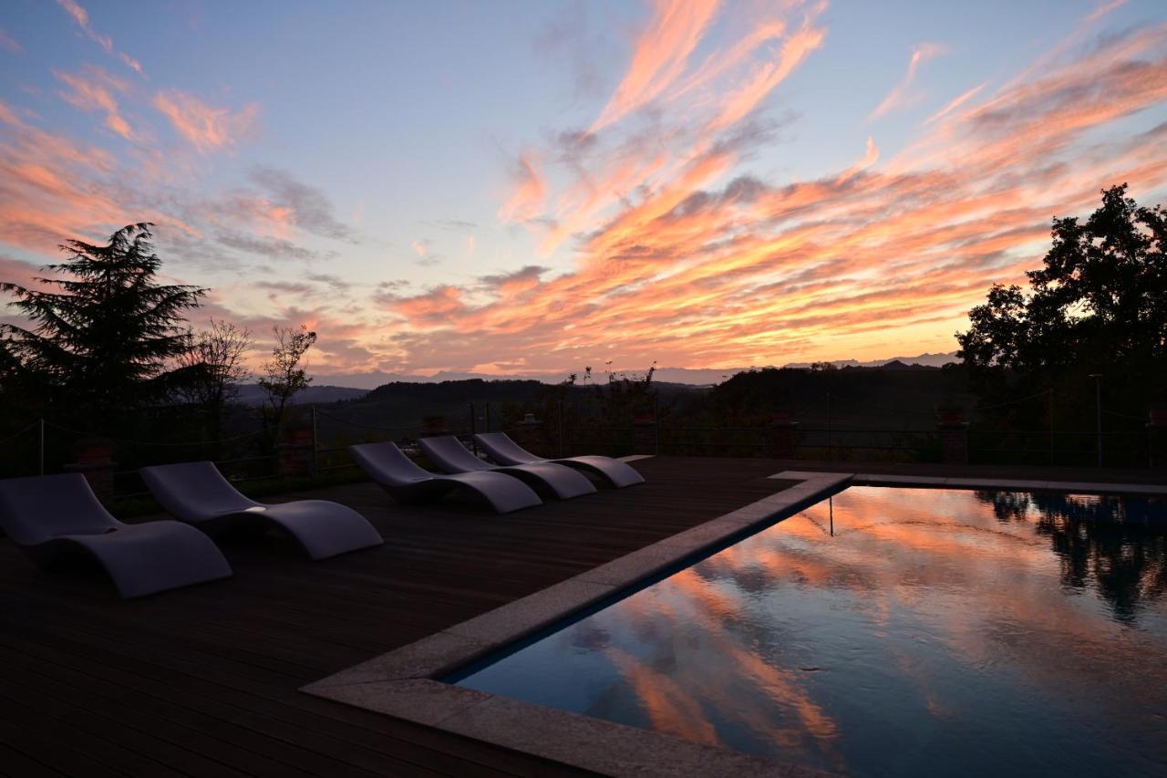 La Madernassa Resort - Casalora Dimora Storica Di Charme Guarene ภายนอก รูปภาพ