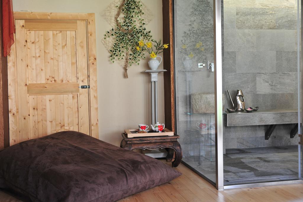 La Madernassa Resort - Casalora Dimora Storica Di Charme Guarene ภายนอก รูปภาพ